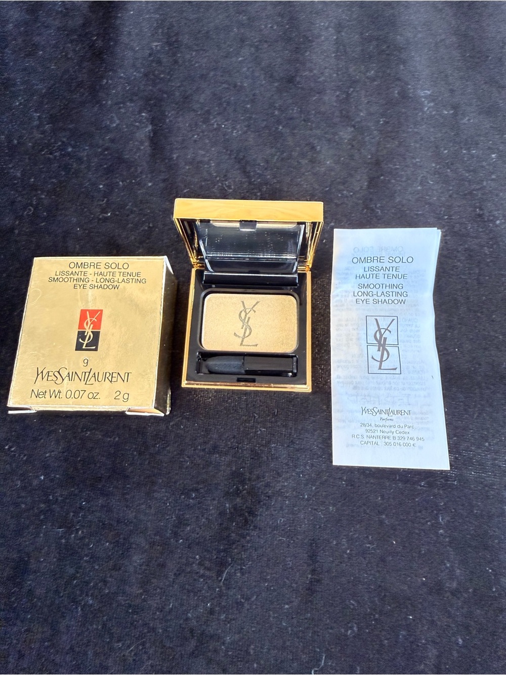 Yves Saint Laurent Ombre Solo Single Eyeshadow in Shimmery Gold